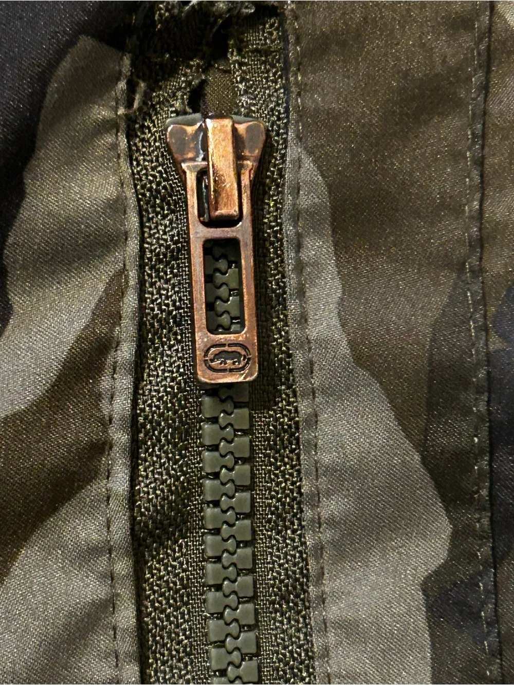 Ecko Unltd Camo Cargo Shorts Men’s 40 Streetwear Utility Belted Green Black Y2K - Picture 4 of 10